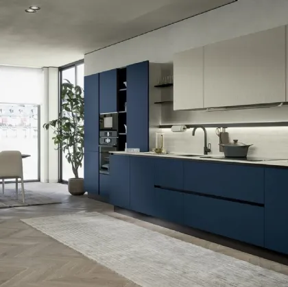 Modern linear kitchen Colibrì 01 by Forma Cucine.