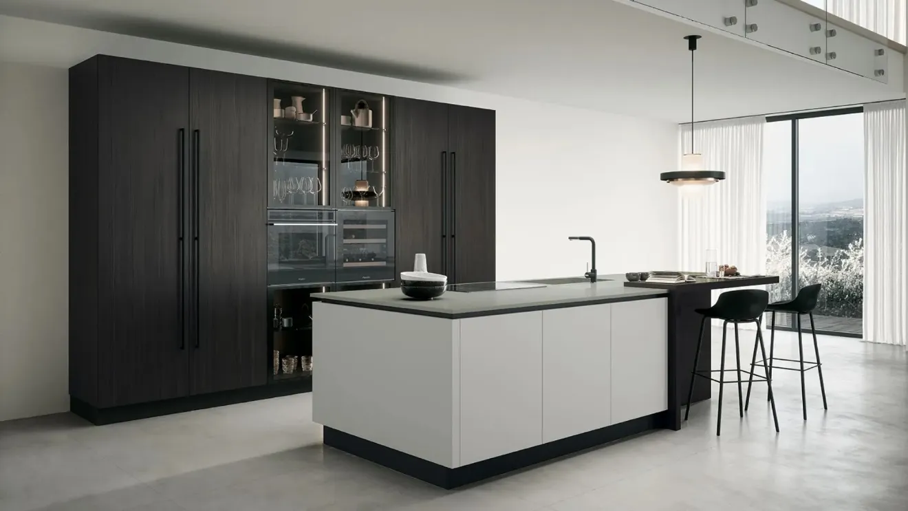 Modern kitchen with Colibrì 03 island by Forma Cucine